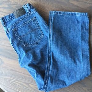 Izod Men's Jeans Relaxed Fit 32 Waist